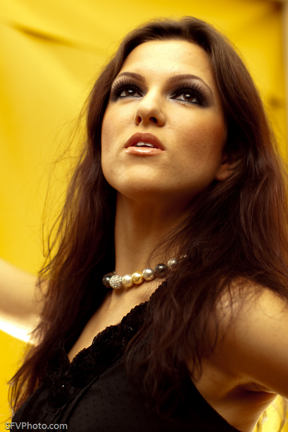 IMAGE: http://www.sfvphoto.com/indre/content/bin/images/large/20090718_IMG_9777.jpg