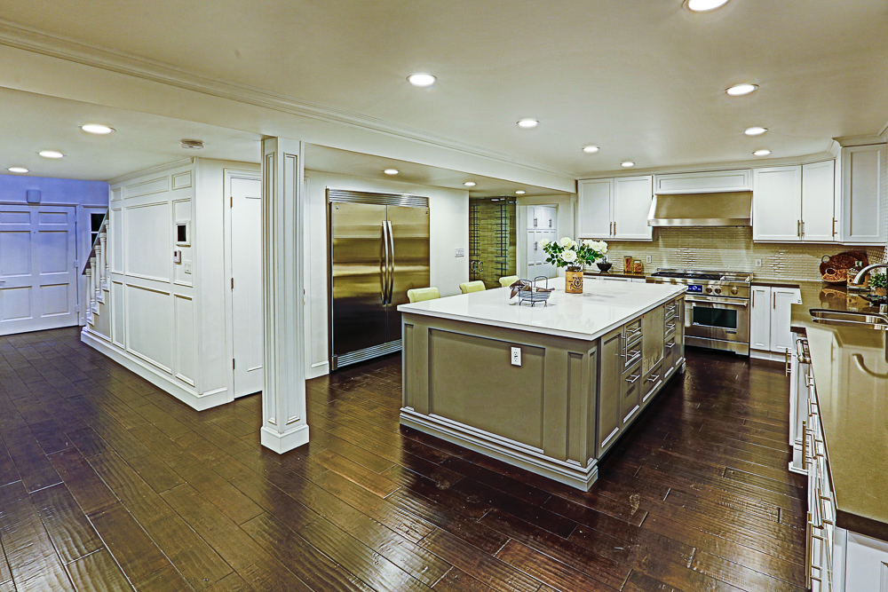 IMAGE: http://www.sfvphoto.com/wp-content/uploads/2014/05/5D3_9502.jpg